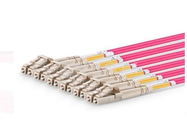 Lanview - Koblingskabel - MTP (hunn) til LC/UPC (hann) - 2 m - fiberoptisk - dupleks - 50 / 125 mikroner - OM4 - halogenfri, 10 Gigabit ethernet, 1...