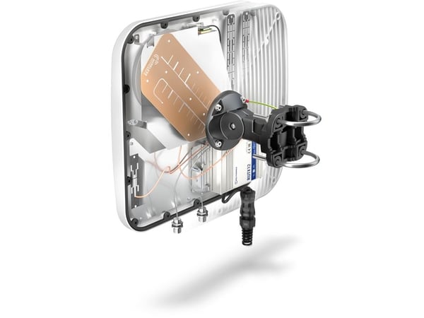 QuWireless AXR12, 7 dBi, 0.6 - 2.7 GHz, 7 dBi, 7 dBi, 50 O, 70°