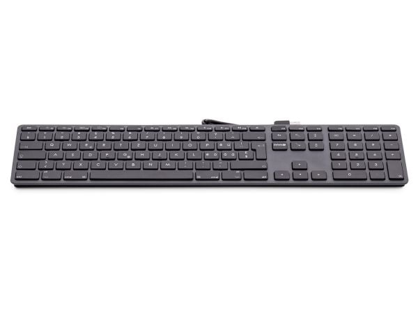 LMP 18266, QWERTY