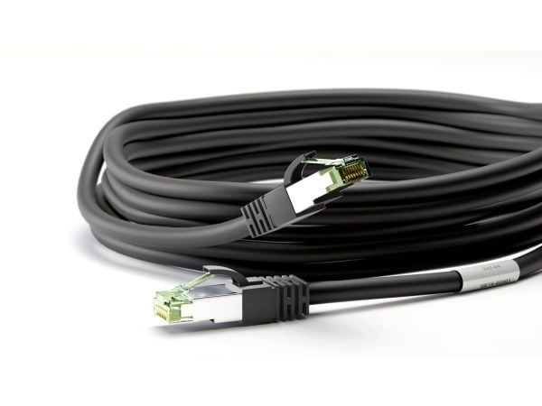 goobay - Koblingskabel - RJ-45 (hann) til RJ-45 (hann) - 25 cm - SFTP, PiMF - CAT 8.1 - halogenfri, uten hindringer, flertrådet - svart