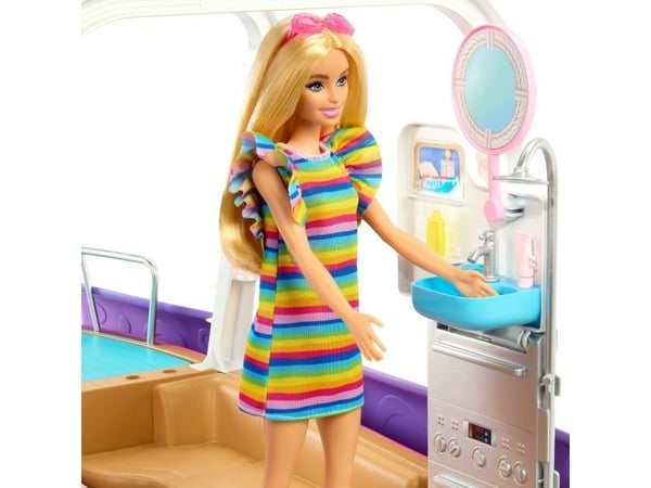 Barbie DreamBoat