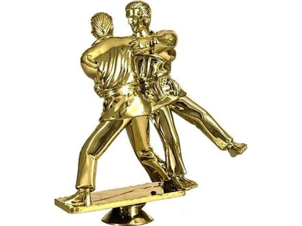 Tryumf figurskulptur i plast judo - F1142G F11/G