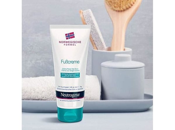Neutrogena Norwegian Formula närande fotkräm 100 ml