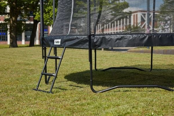 Salta 610, Trampolinestige, Stål, Svart