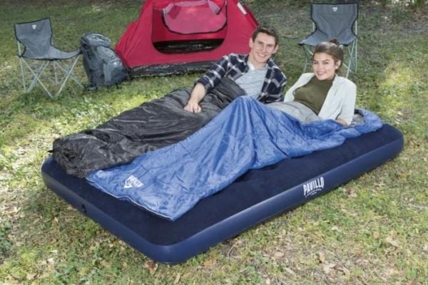 Bestway Flocked madrass 191x137x22 cm (67002)