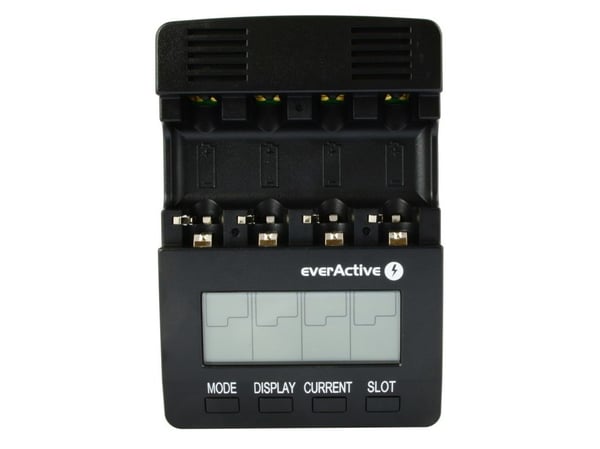 Everactive NC-3000, Nikkel-kadmium (NiCd), Nikkelmetallhydrid (NiMH), Overoppheting, AA, AAA, C, D