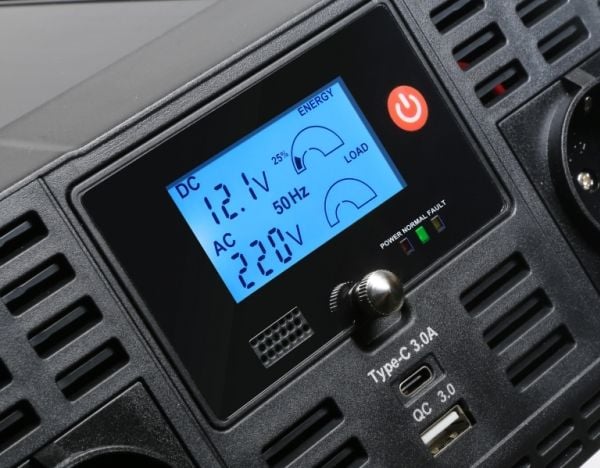 Technaxx TE20 - DC-AC-omriktare