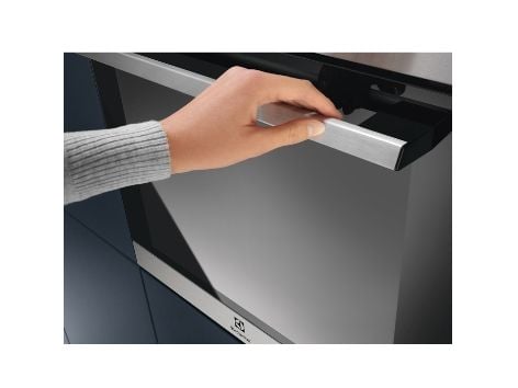 Electrolux EOF3H40BX, Medium, Elektrisk ovn, 65 l, 65 l, 50 - 250 °C, 1300 W