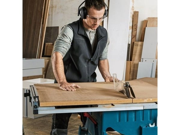 BOSCH BORDSAG 1800W GTS 254 + STATIV