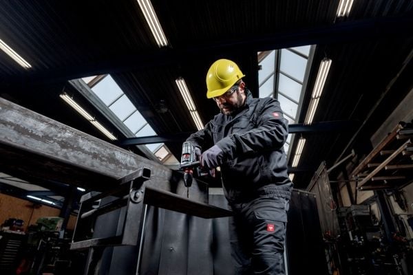 Metabo BS 18 LTX-3 BL Q I METAL - Drill/driver - trådløs - 3 hastigheter 13 mm - 130 N·m - uten batteri, ingen lader - 18 V - SOLO