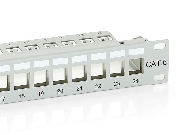Equip 767124, RJ-45, Cat6, Grå, Metall, Rackmontering, 1U