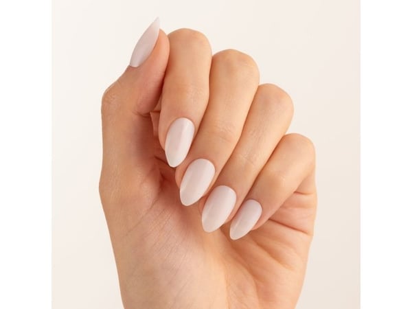Essence nails in style, Fingernegler, Hvit, Monokromatisk, 12 stykker