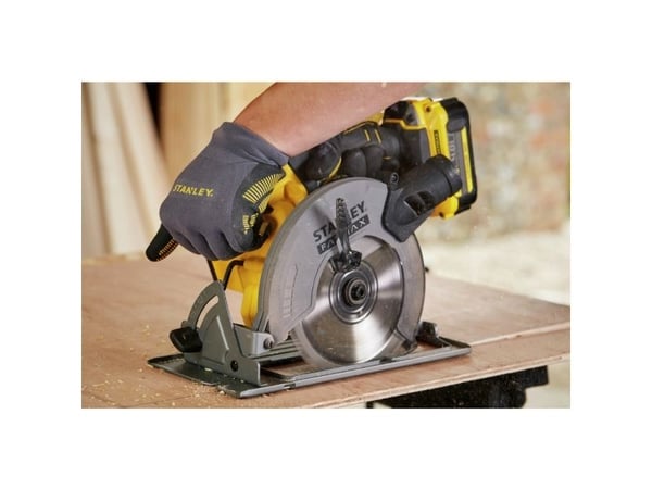 Stanley SFMCS500B 18V 165mm Sirkelsag - SOLO