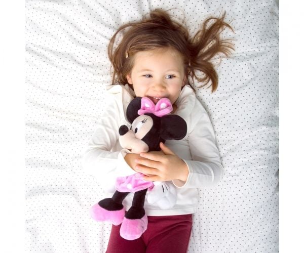 Simba Toys Core Minnie, Karakter