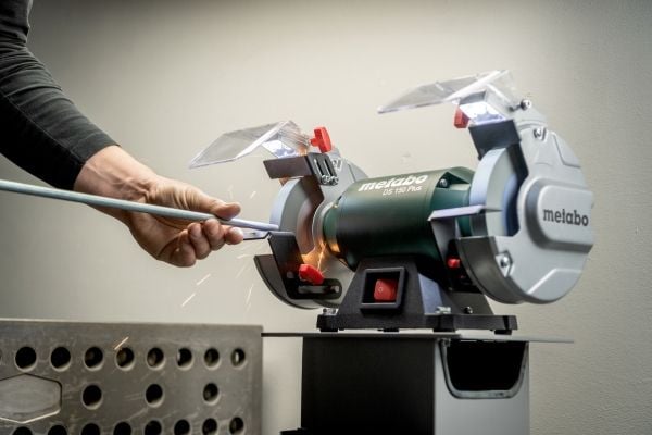 Metabo DS 150 PLUS - Benkslipemaskin - 400 W - 1.8 N·m - 150 x 20 mm