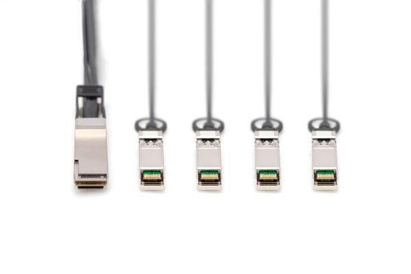 DIGITUS - Direkte 40GBase-koblingskabel - QSFP+ (hann) til SFP+ (hann) - 3 m - SFF-8431/SFF-8432/SFF-8436/SFF-8472
