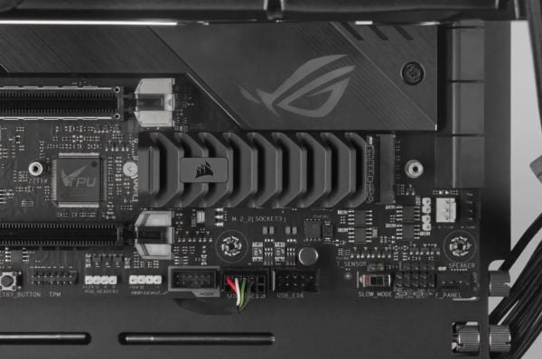 CORSAIR MP600 PRO XT - SSD-levy - 8 TB - sisäinen - M.2 2280