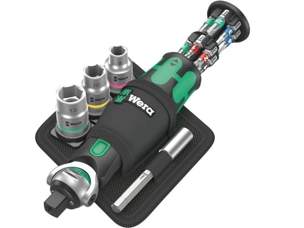 Wera Zyklop 8009 Pocket Set 2 - Ratcheting screwdriver with bit and socket set - 18 deler - 1/4", 3/8" - inn pocket holster