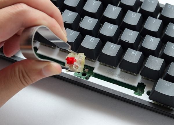 Ducky One 3 Mini - Tastatur - bakgrunnsbelyst - USB-C - QWERTY - Tysk - tastsvitsj: CHERRY MX Blue - klassisk svart