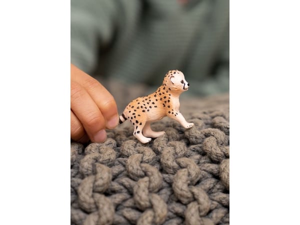 Schleich Cheetah Baby