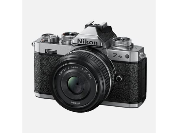 Nikon NIKKOR Z 40mm f/2 (SE) -objektiivi