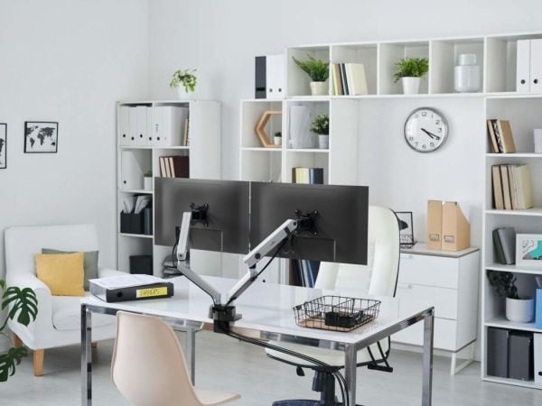 DURABLE SELECT PLUS - Monteringssett (leddarm, klemme, boltefeste) - for 2 LCD-skjermer - plastikk, aluminium, stål - sølv - skjermstørrelse: 17"-3...