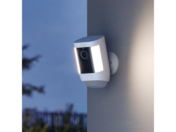 Ring Spotlight Cam Pro Battery - Nettverksovervåkingskamera - utendørs - værbestandig - farge (Dag og natt) - 1080p - lyd - trådløs - Wi-Fi