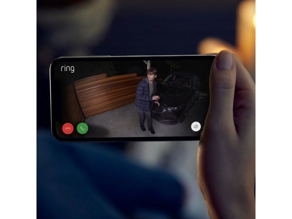 Ring Spotlight Cam Plus Battery - Nettverksovervåkingskamera - utendørs - værbestandig - farge (Dag og natt) - 1080p - lyd - trådløs - Wi-Fi