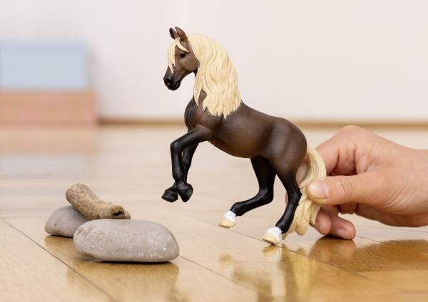 Schleich Paso Peruano hingst