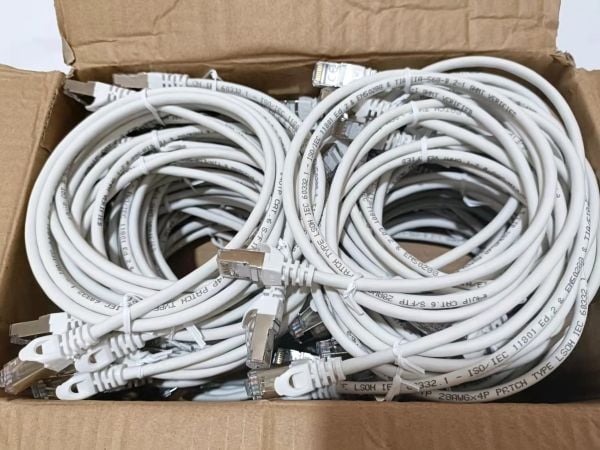 Equip 635510, 1 m, Cat6, S/FTP (S-STP), RJ-45, RJ-45, Hvit