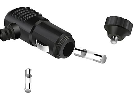 Vakoss Automobile Power Adapter, Auto, DC, 7 m, Musta