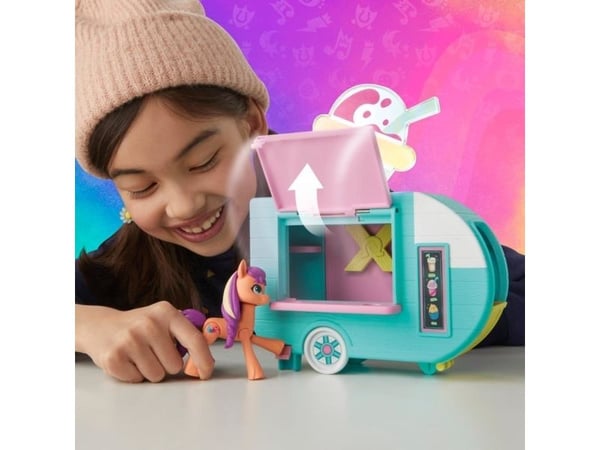 Hasbro My Little Pony-set „Glotnuciu autobusiukas“