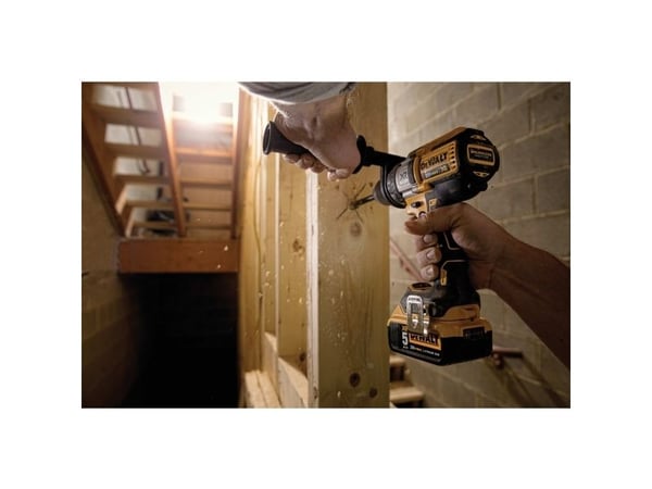 DeWALT DCD991P2 - Porakone - akkuporakone - 3-nopeuksinen - 95 N-m - 2 akkua - 18 V