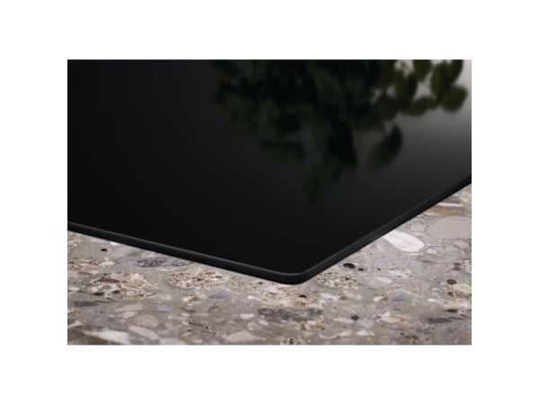 Electrolux LIL61424C, Sort, Innebygget, 60 cm, Sonebasert induksjon, Glass, 4 zone(s)