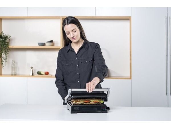 Black & Decker BXGR2200E, Svart, Rostfritt stål, Rostfritt stål, Rektangulär, Knappar, Rotations-, 180°, 2200 W