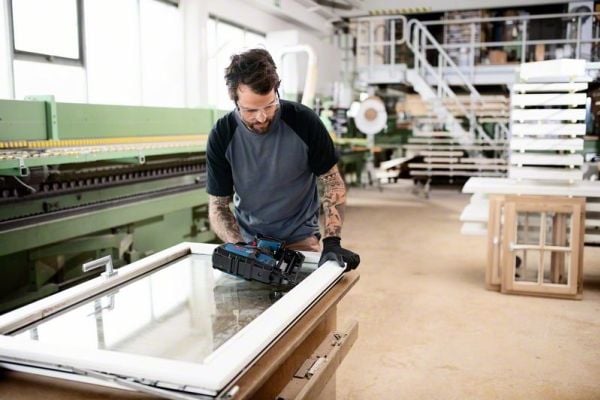 Bosch GNH 18V-64 M Professional - Nagler - trådløs - uten batteri, ingen lader - SOLO