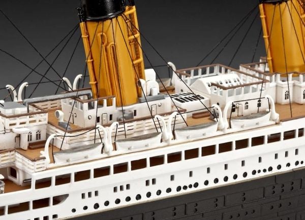 Revell - 100 Years TITANIC Gift-Set