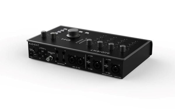 Audient iD44 MKII - USB-ääniliitäntälaite