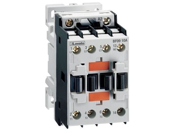 LOVATO 3-polig kontaktor 9A AC3, spolspänning 24V 50/60HZ, 1 NO hjälpkontakt