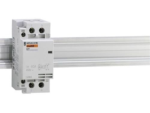 Schneider Electric A9C20736, Monivärinen, 240 AC