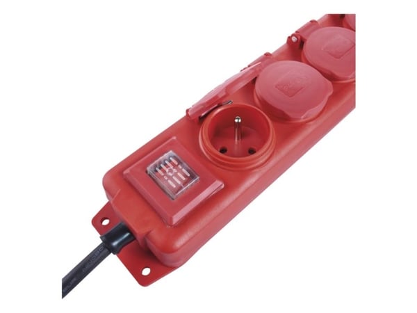 Emos P14131, 4 AC-pistorasia(a), Tyyppi E, 250 V, 3680 W, 16 A, 1,5 mm²
