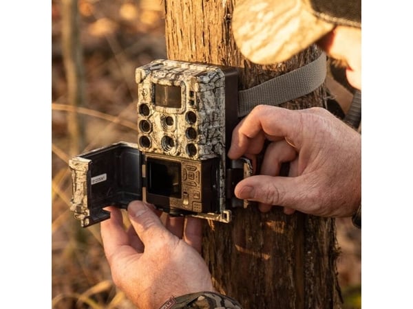 Bushnell stikamera 32MP Core DS 4K camo