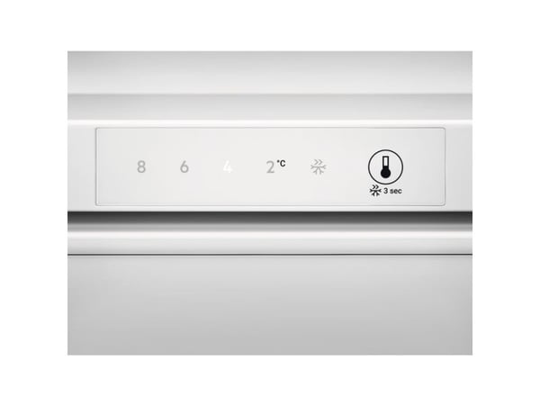 AEG RTS811DXAW, 120 L, Fritstående, D, 38 dB, SN-T, 2 kg/24t