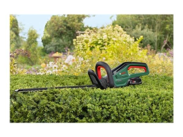 Bosch UniversalHedgeCut 50 - Hekkstusser - trådløs - 18 V - 2.5 Ah - uten batteri - 2800 spm - 50 cm - tannavstand: 20 mm - 2.6 kg - SOLO