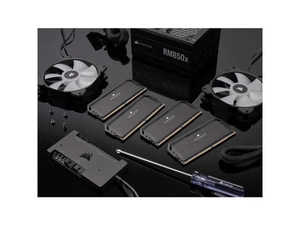 CORSAIR Dominator Platinum RGB - DDR5 - sett - 64 GB: 2 x 32 GB - DIMM 288-pin - 6400 MT/s / PC5-51200 - CL32 - 1.4 V - ikke-bufret - svart