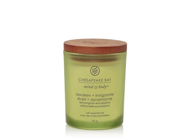 Chesapeake Bay Scented candle with wooden lid - Lemongrass Eucalyptus