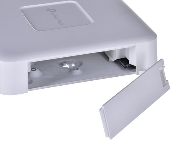 TP-Link VIGI NVR1104H-4P, 4 kanaler, 3840 x 2160 piksler, 4 kanaler, 720p, 1080p, HDMI^ 3840x2160/30Hz,1920x1080/60Hz, 1680x1050/60Hz, 1440x900/60H...