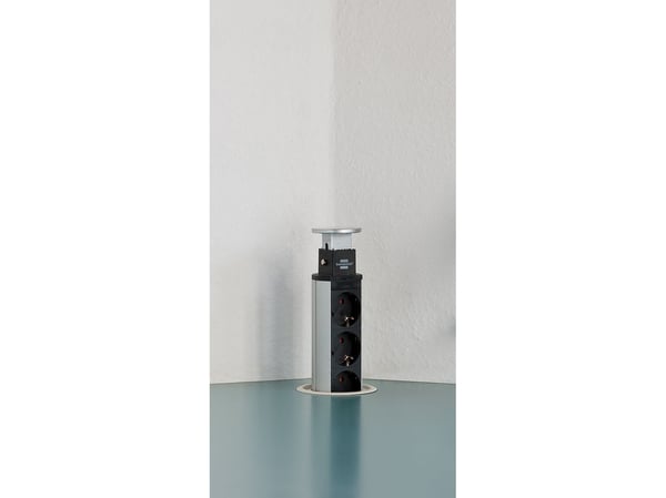 Brennenstuhl 1396200013, 2 m, Sisätila, Alumiini, Alumiini, Musta, 3 AC-pistorasia(a), Musta