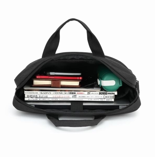 Celly MESSENGERBAG - Notebookbæreveske - with trolley strap - 15.6" - svart