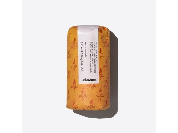Davines This is an Oil Non Oil, Women, 250 ml, Anti-freeze, Smoothing, AQUA / WATER / EAU, ALCOHOL DENAT, POLYQUATERNIUM-10, BENZYL ALCOHOL, PEG-40...